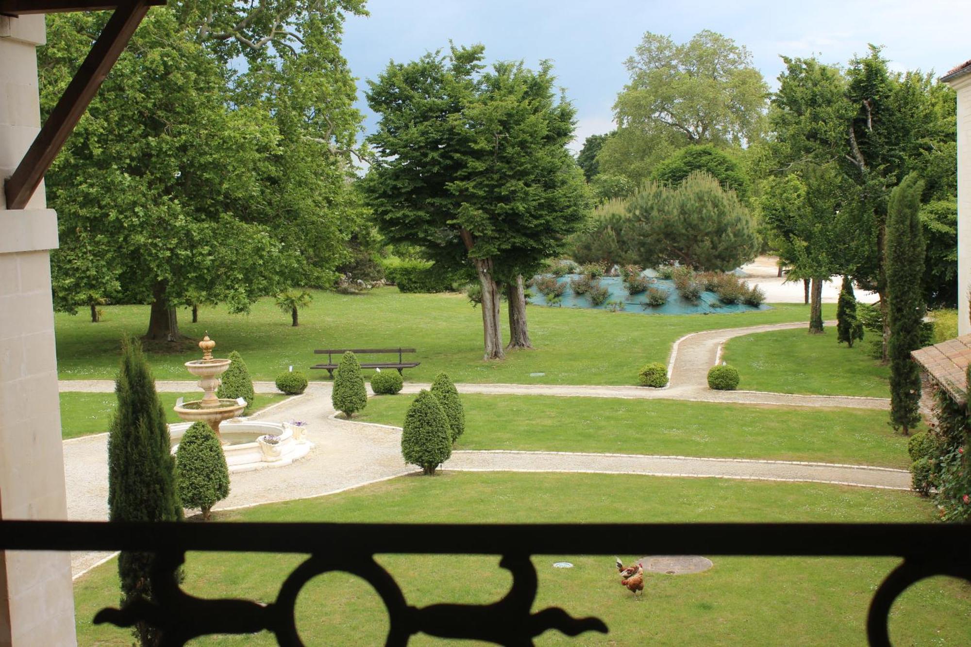 Domaine Des Chais Thénac الغرفة الصورة